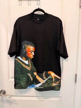 DND. by Ferris Kanye West Piano Graphic T-Shirt Size
M